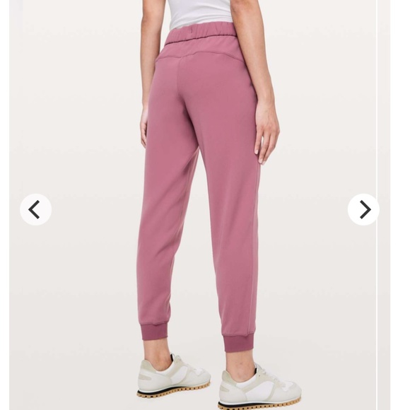 Lululemon On The Fly Jogger Size 6 EUC